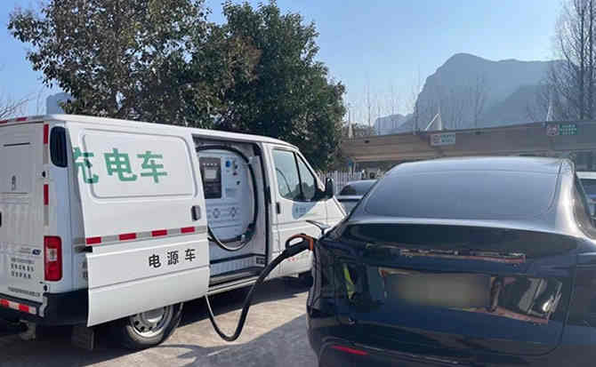 惠来汽车搭电